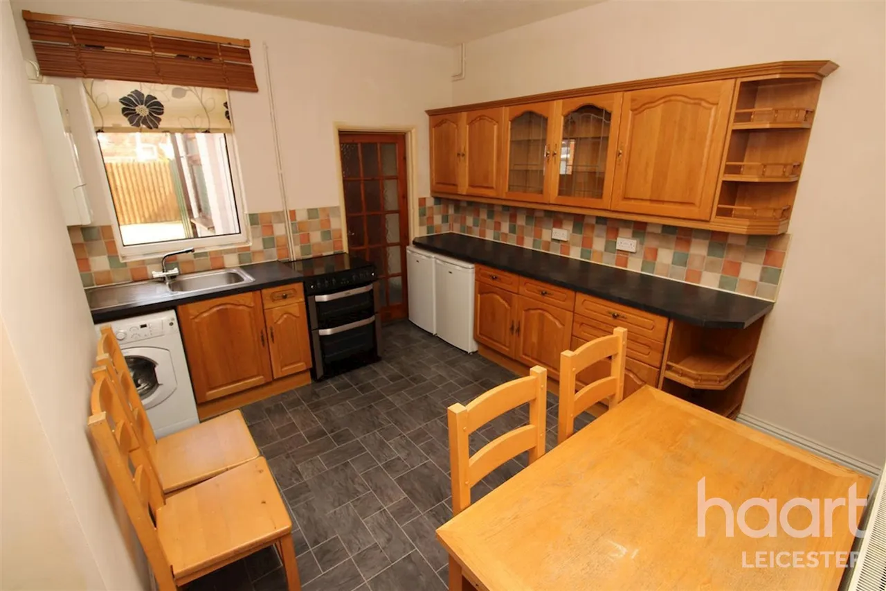 Balfour Street, Woodgate, LE3, photo 3