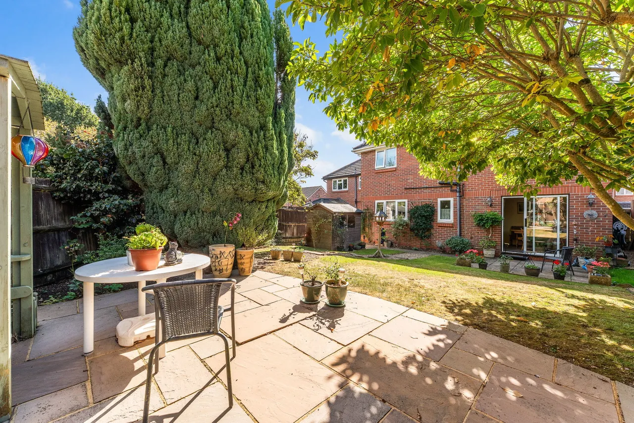 Myrrfield Road, Bishopdown, SP1, photo 18