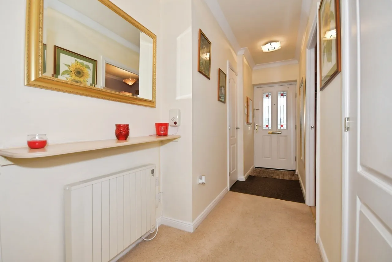 Nightingale Close, Chesterfield, Derbyshire, S41, photo 7
