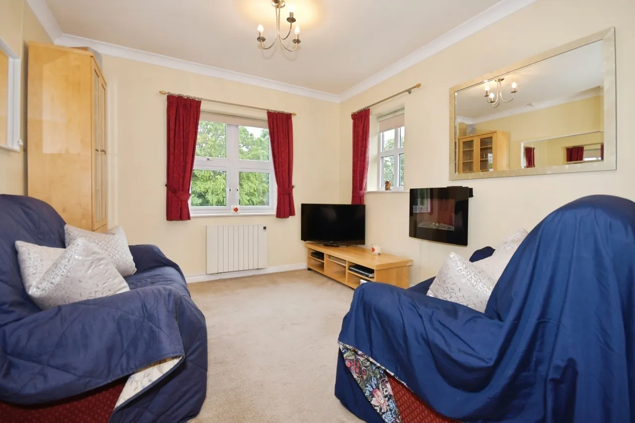 Nightingale Close, Chesterfield, Derbyshire, S41, photo 11