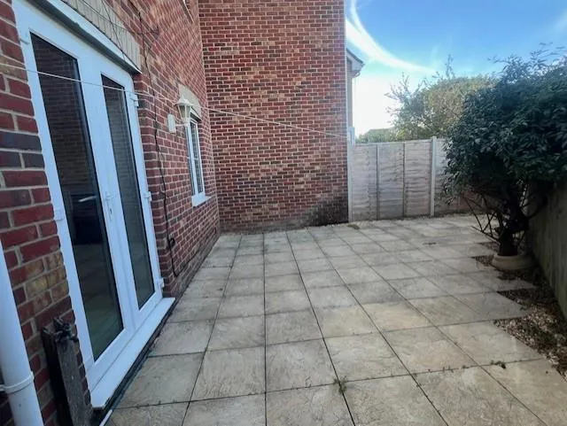 Chapel Road, Poole, BH14, photo 4