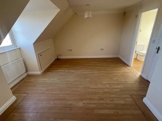 Chapel Road, Poole, BH14, photo 18