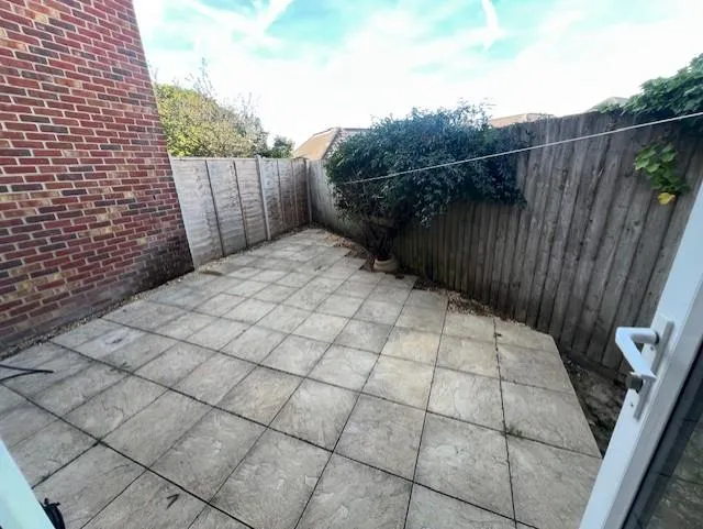 Chapel Road, Poole, BH14, photo 5
