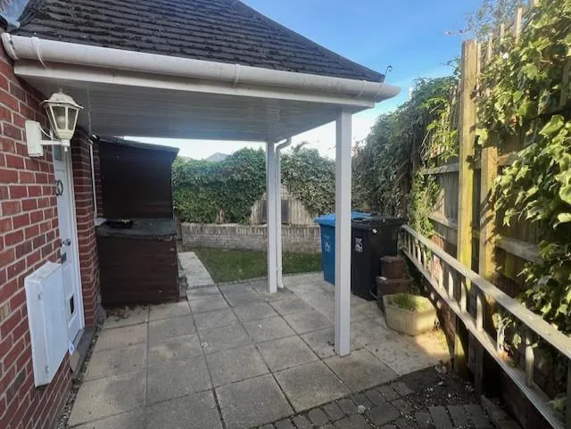 Chapel Road, Poole, BH14, photo 2