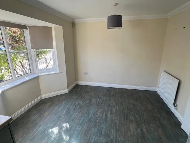 Chapel Road, Poole, BH14, photo 12