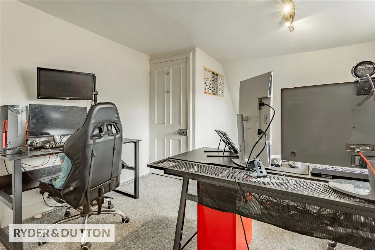 Taunton Road, Ashton-under-Lyne, OL7, photo 20