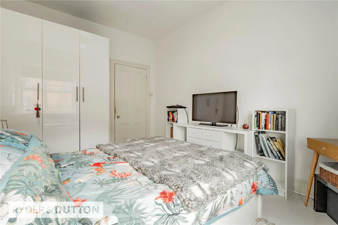 Taunton Road, Ashton-under-Lyne, OL7, photo 16