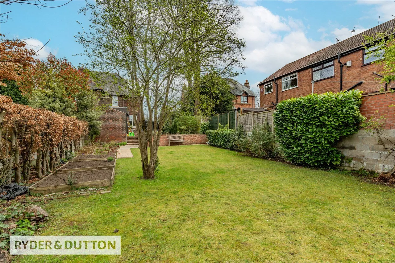 Taunton Road, Ashton-under-Lyne, OL7, photo 25