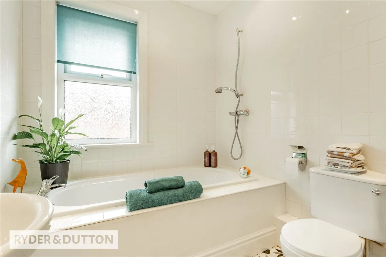 Taunton Road, Ashton-under-Lyne, OL7, photo 14