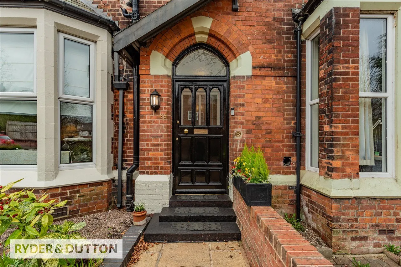 4 bed house for sale, Taunton Road, Ashton-under-Lyne, OL7