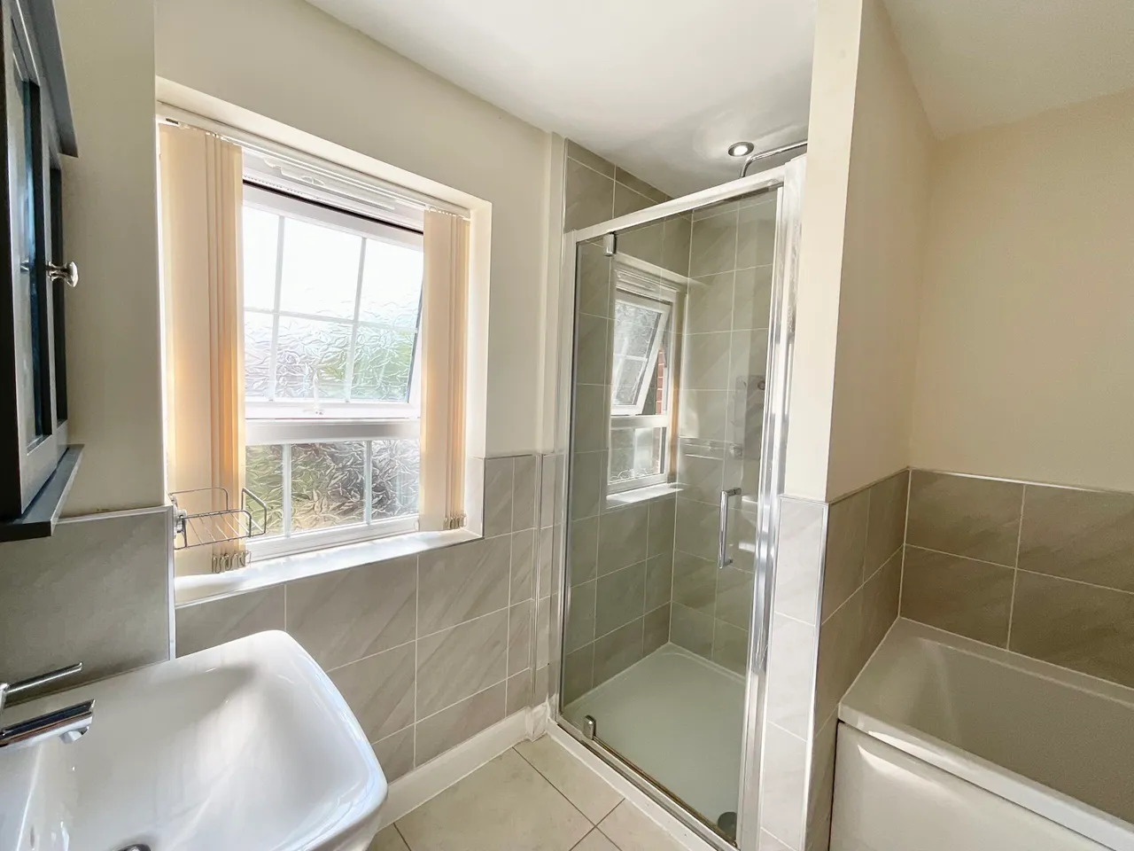 Aurora Gardens, Barlaston, ST12, photo 18