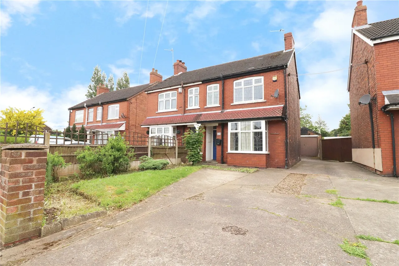 3 bed house to rent, Messingham Road, Scunthorpe, DN17