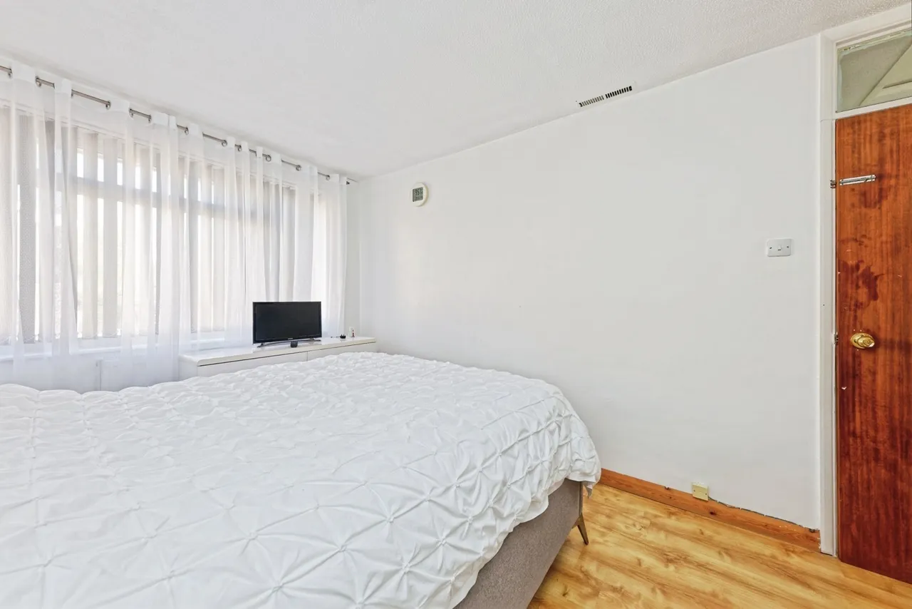 Headcorn Drive, Canterbury, Kent, CT2, photo 10