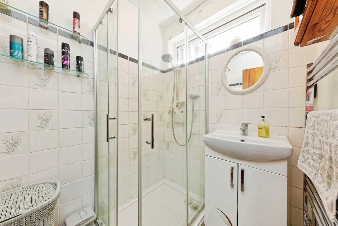 Headcorn Drive, Canterbury, Kent, CT2, photo 12