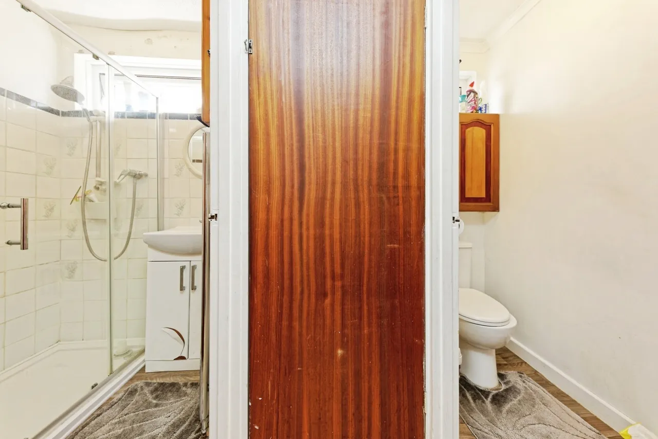 Headcorn Drive, Canterbury, Kent, CT2, photo 13