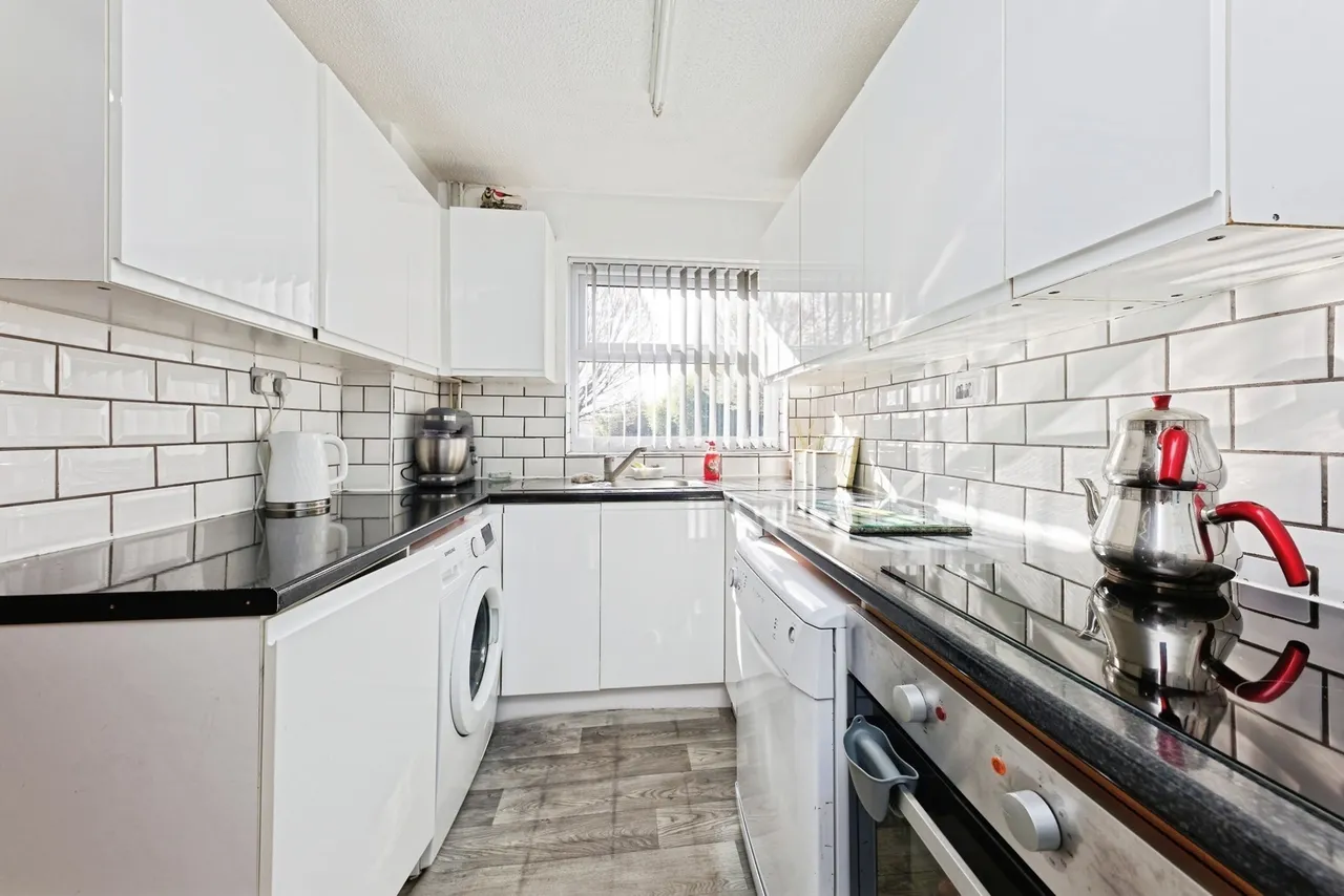 Headcorn Drive, Canterbury, Kent, CT2, photo 4