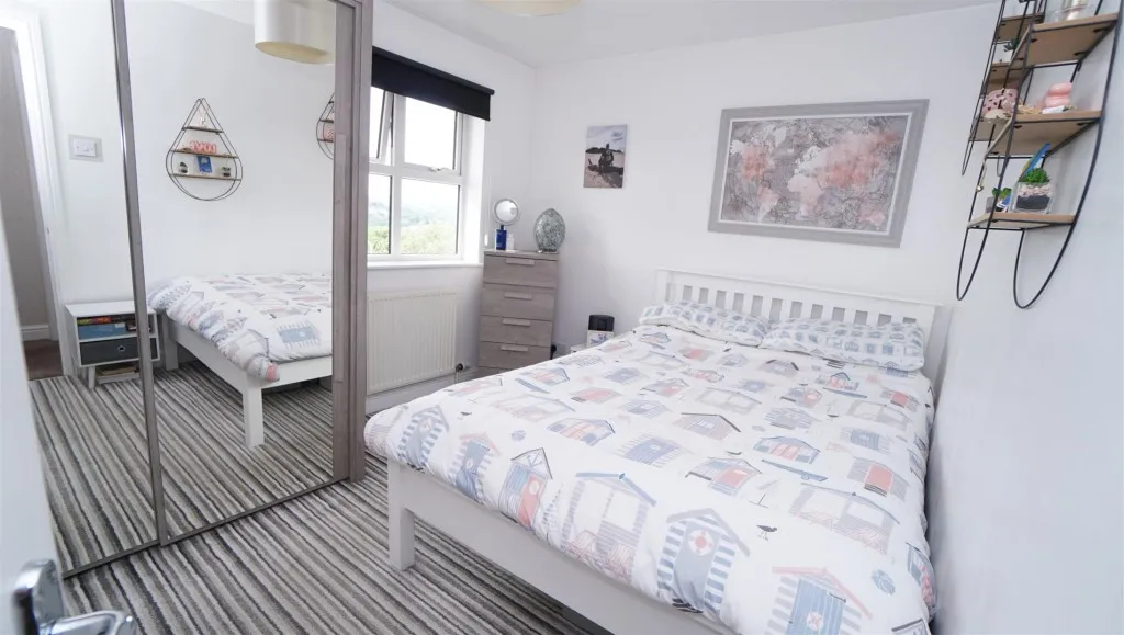 Leys Close, Thackley, photo 17