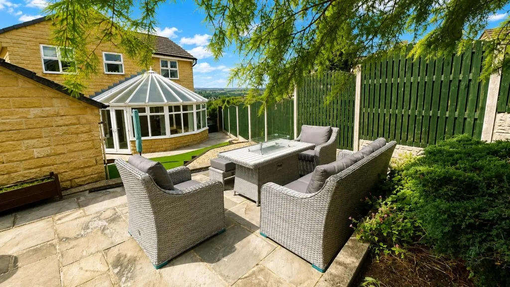 Leys Close, Thackley, photo 27