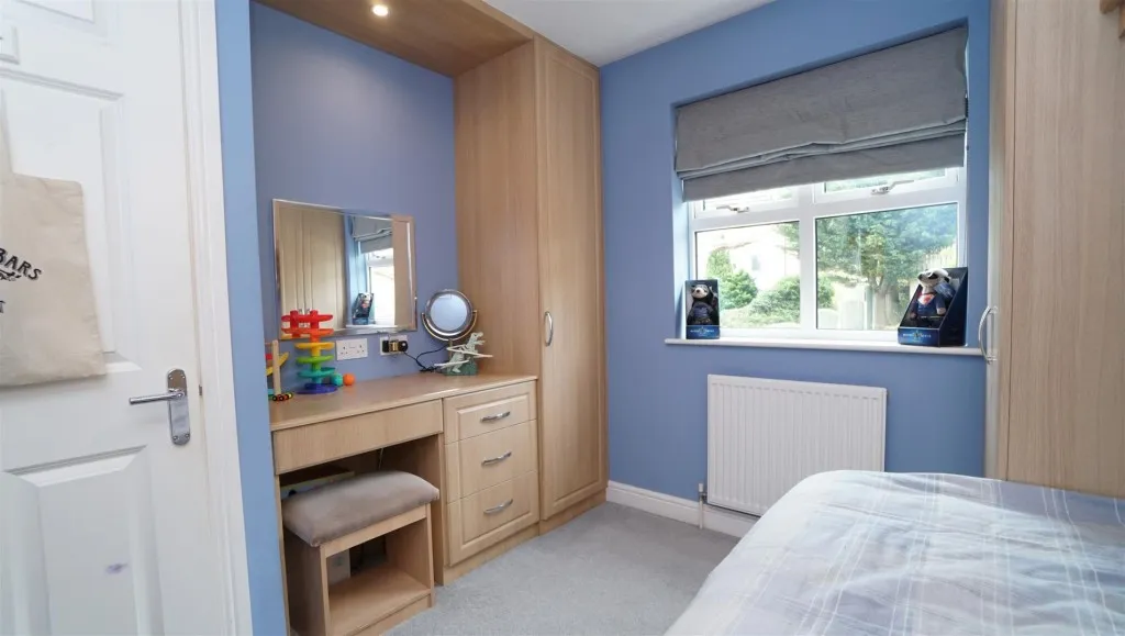 Leys Close, Thackley, photo 20