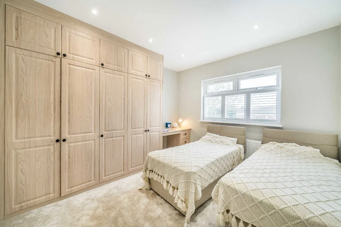 Fieldend Road, SW16, photo 8