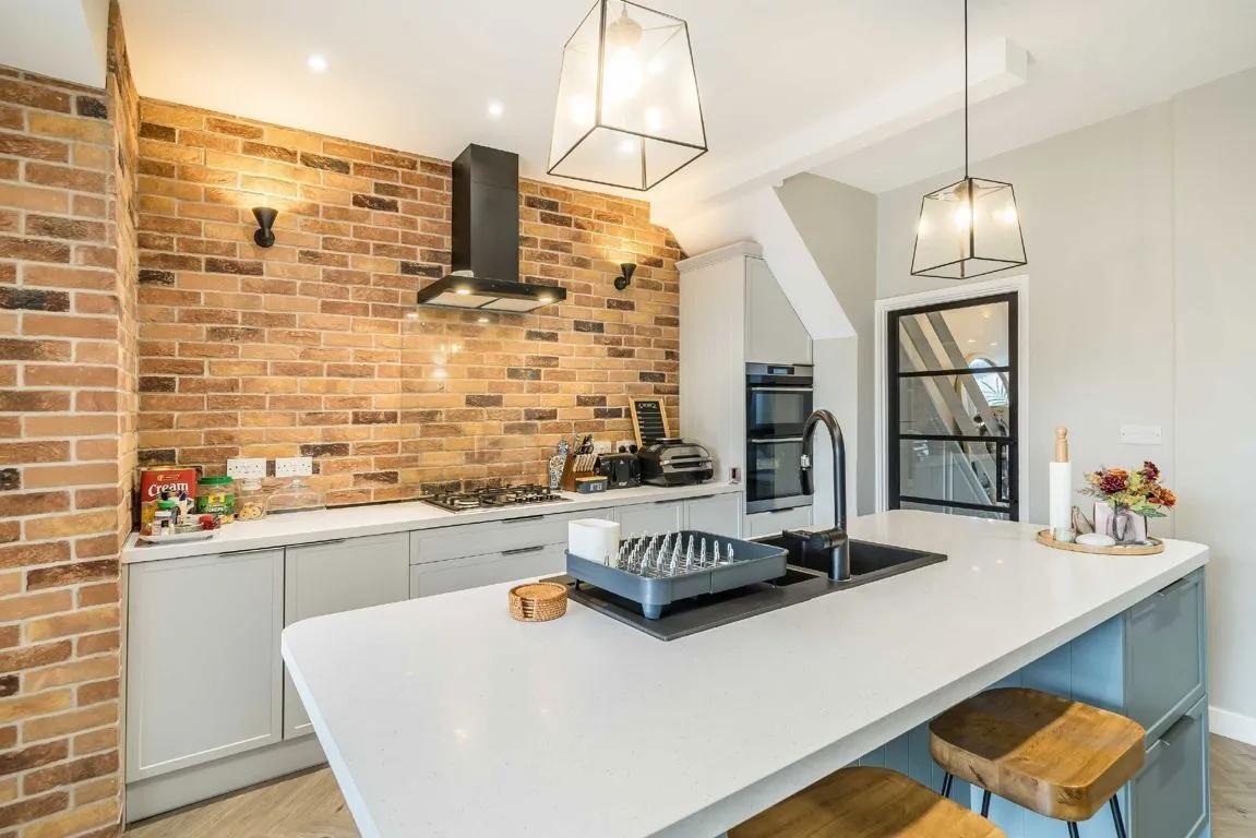 Fieldend Road, SW16, photo 4