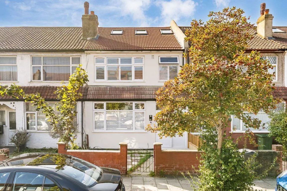 Fieldend Road, SW16, photo 11