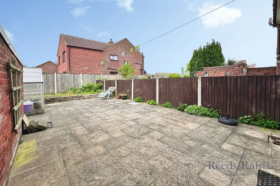Manor Garth, Kellington, DN14, photo 18