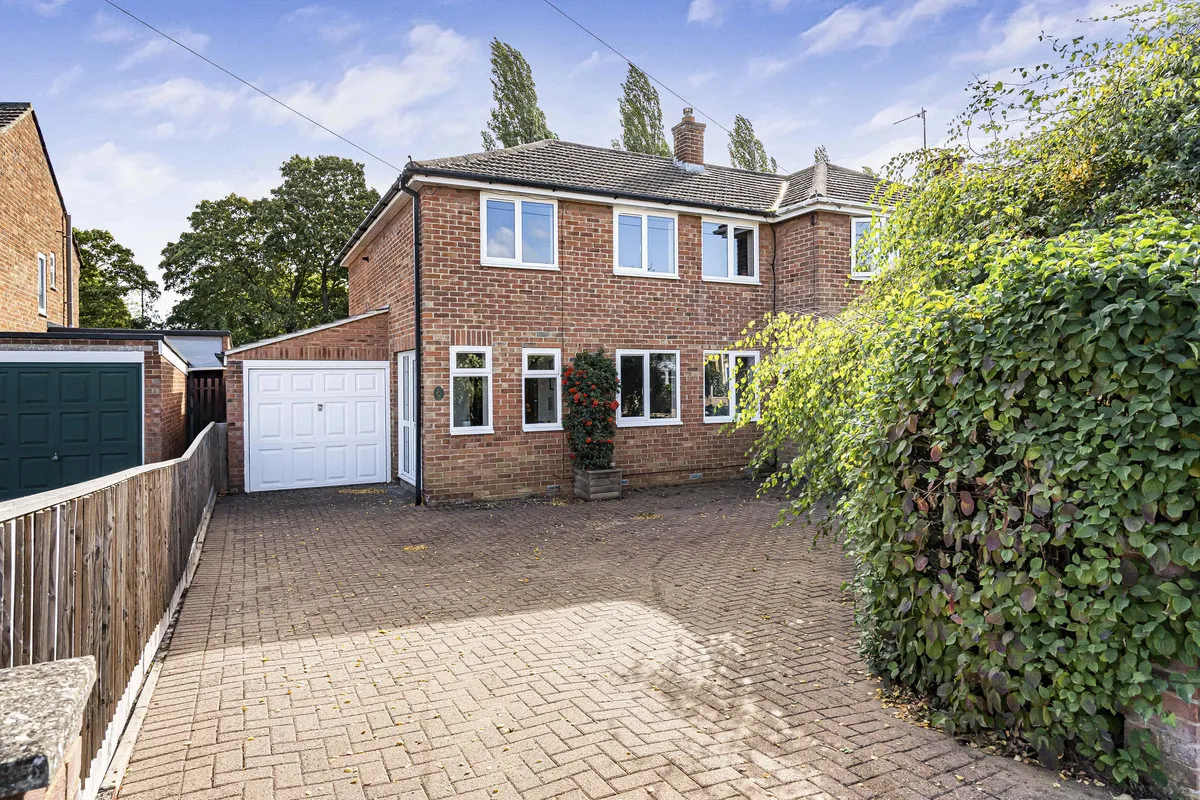 Hampden Drive, Kidlington, photo 21