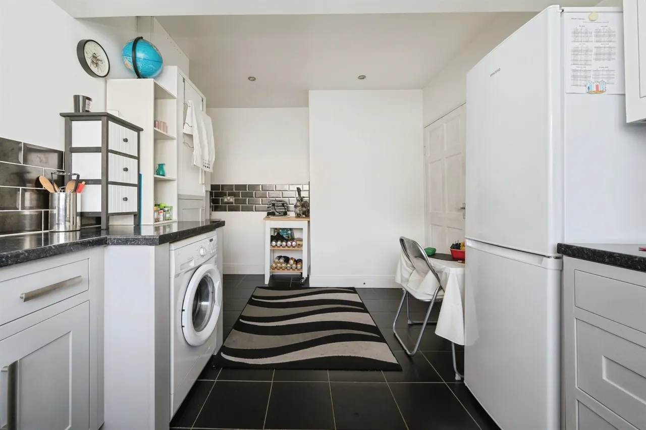 Cheviot Crescent, Southampton, SO16, photo 8