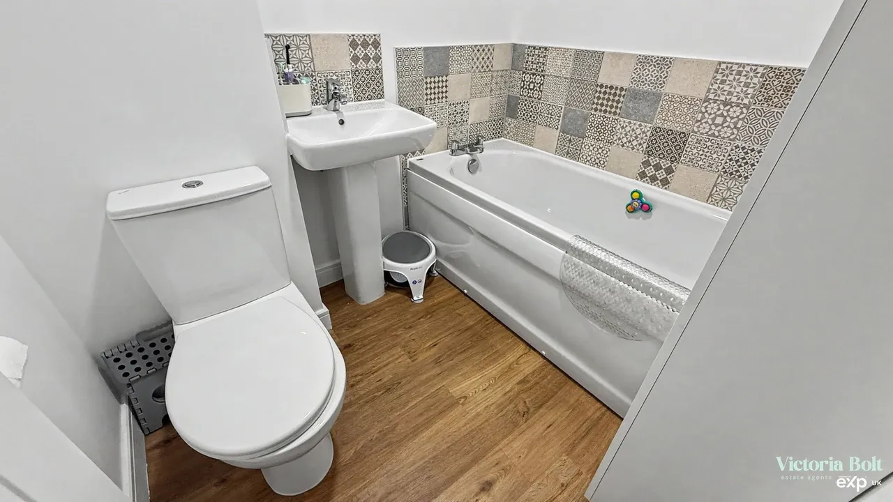 Titan Avenue, Sherford, photo 11