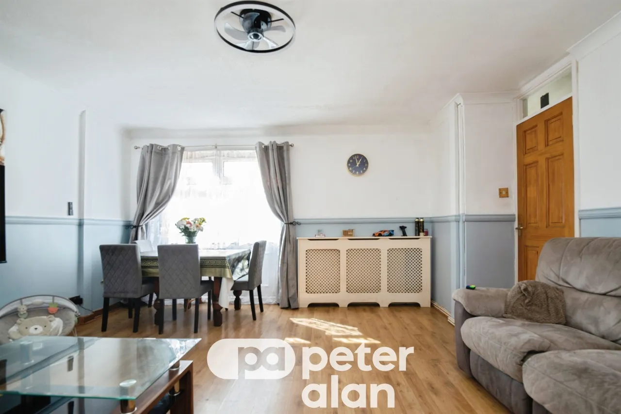 Maesglas Avenue, Newport, NP20, photo 6