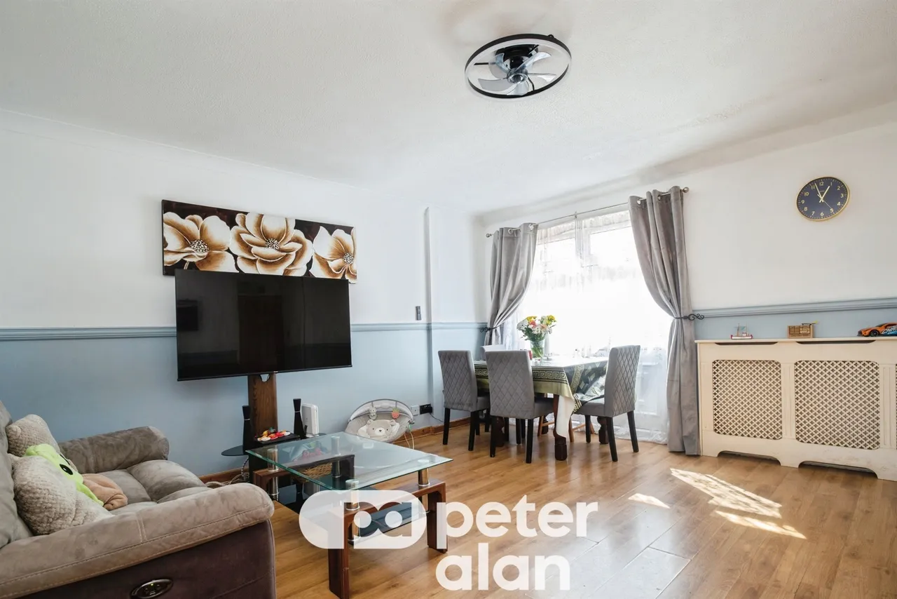 Maesglas Avenue, Newport, NP20, photo 5