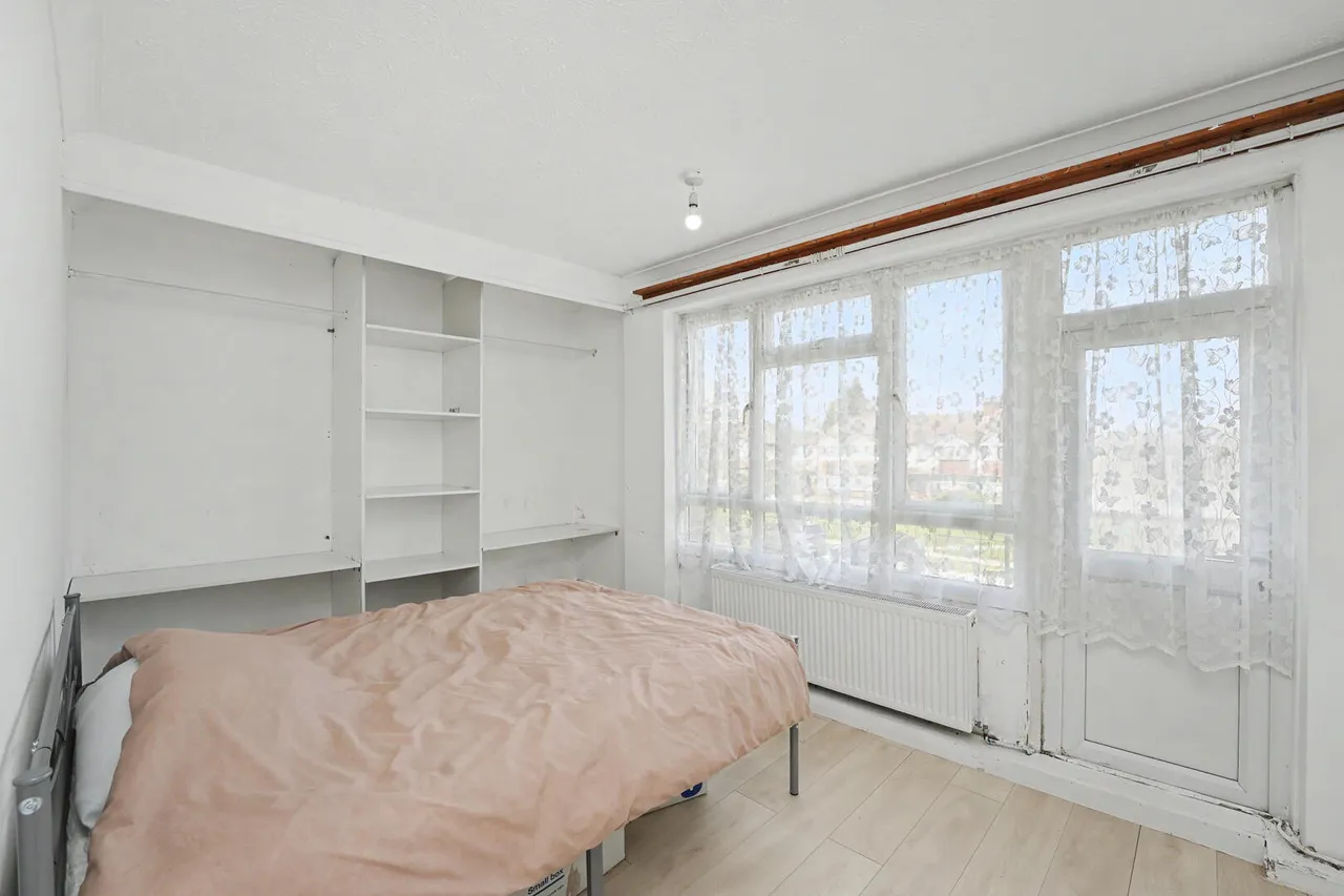 Hoe Lane, Enfield, EN3, photo 9