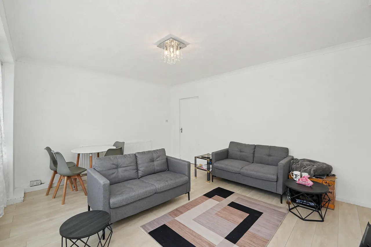Hoe Lane, Enfield, EN3, photo 16