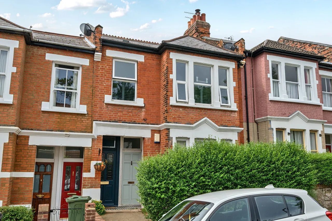 2 bed flat for sale — Casewick Road, West Norwood, London, SE27