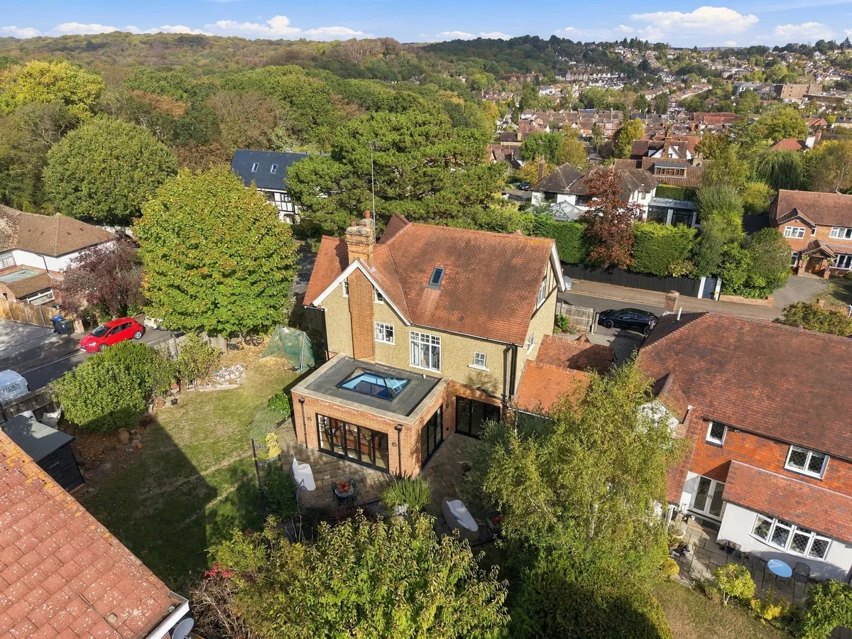 Connaught Avenue, Loughton, IG10, photo 32