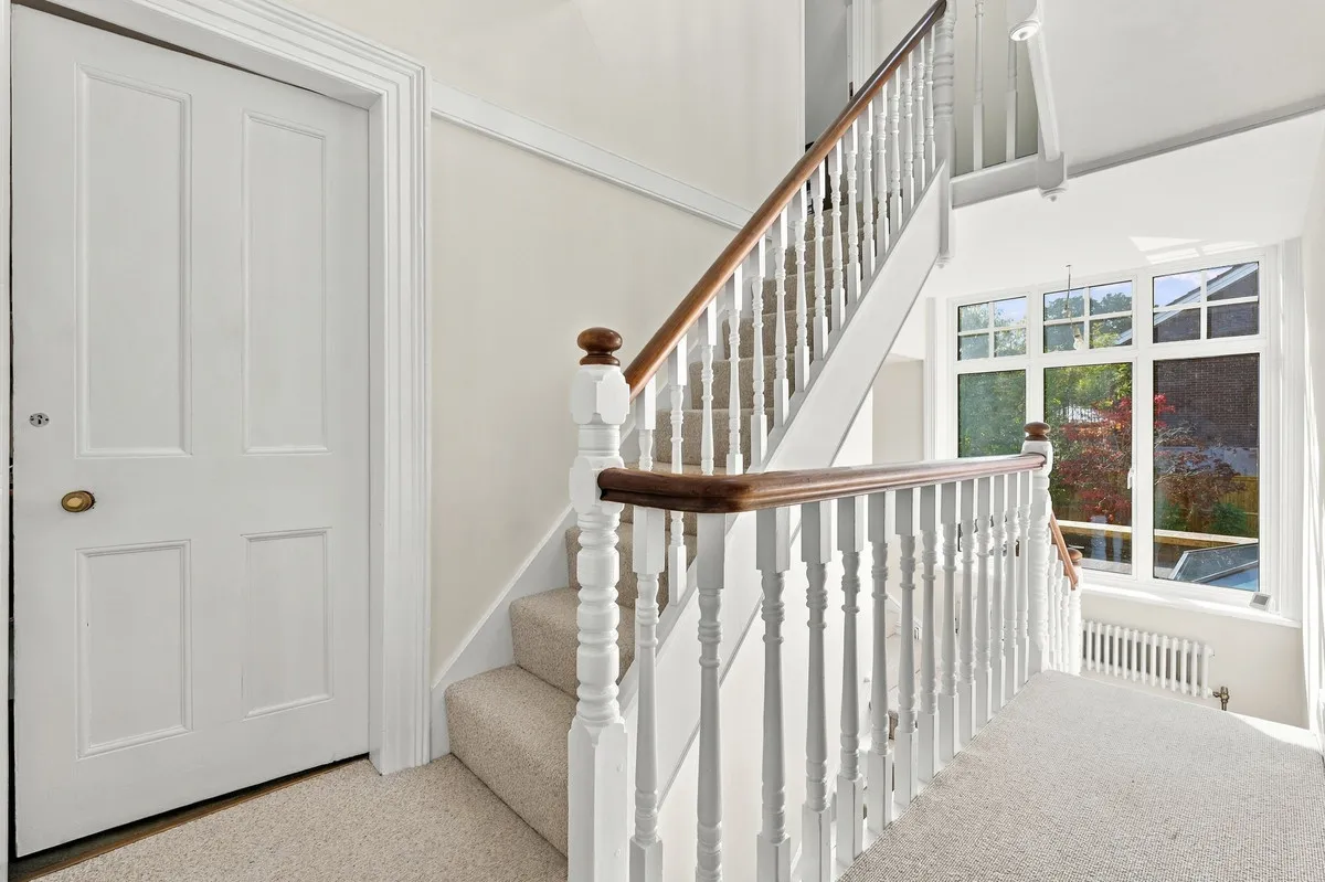 Connaught Avenue, Loughton, IG10, photo 27