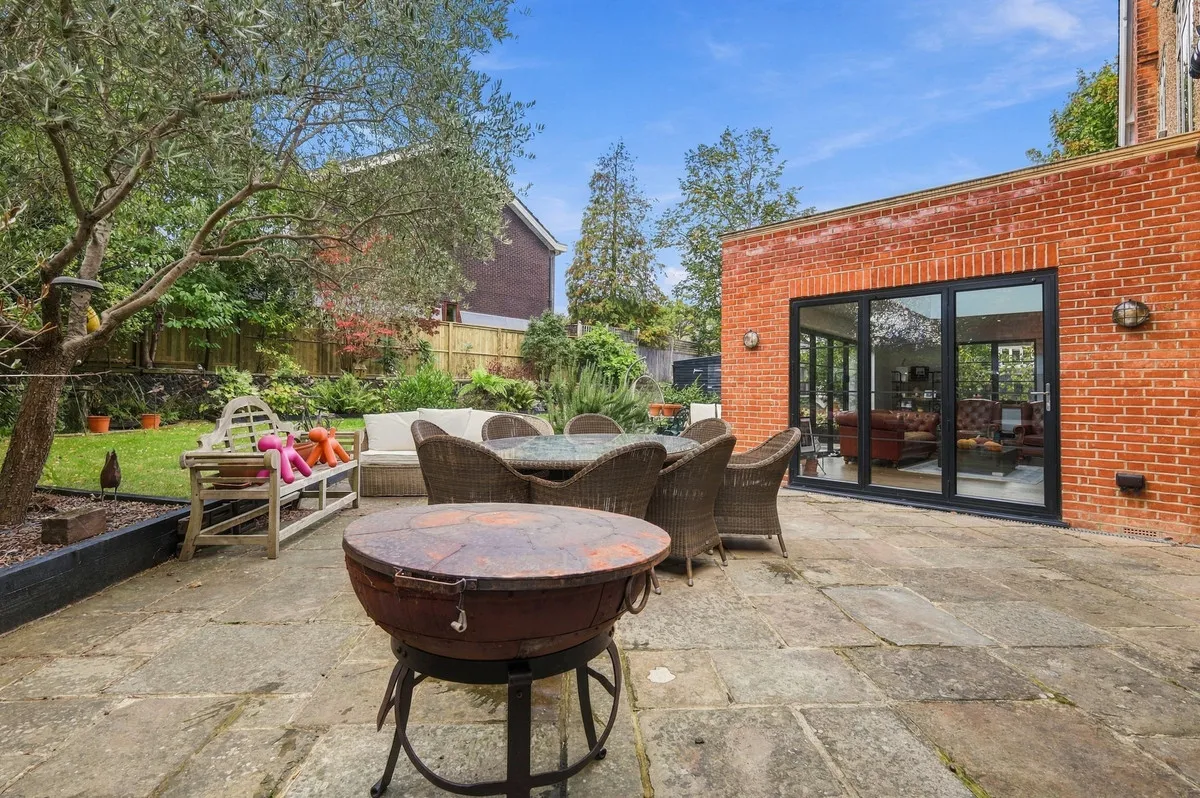 Connaught Avenue, Loughton, IG10, photo 36