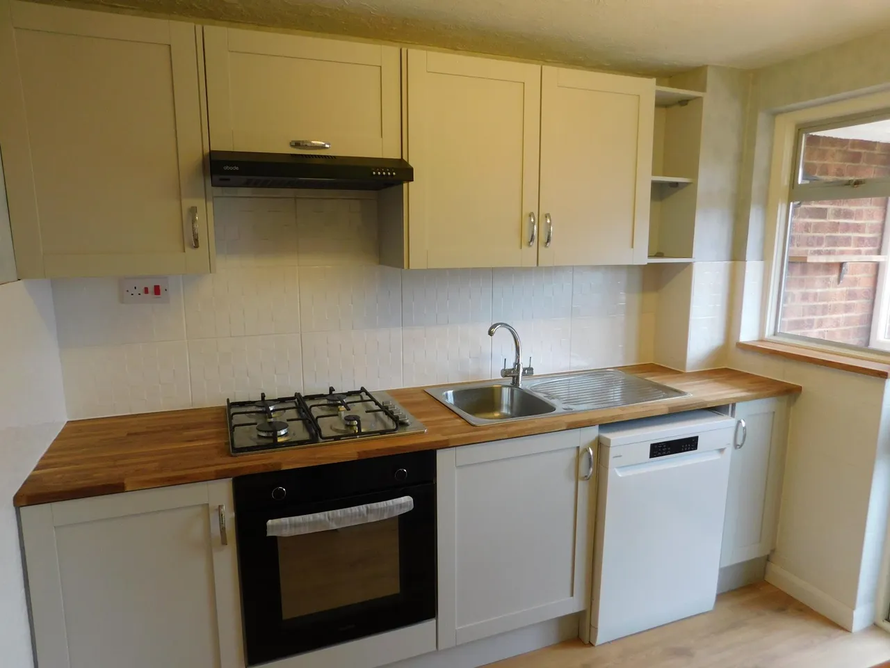 Edenbridge Drive, Sheerness, ME12, photo 5
