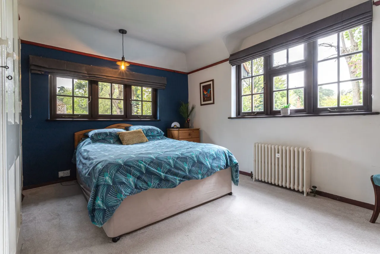 Wychwood Cottage Avenue Road, Fleet, GU51 4NG, photo 17