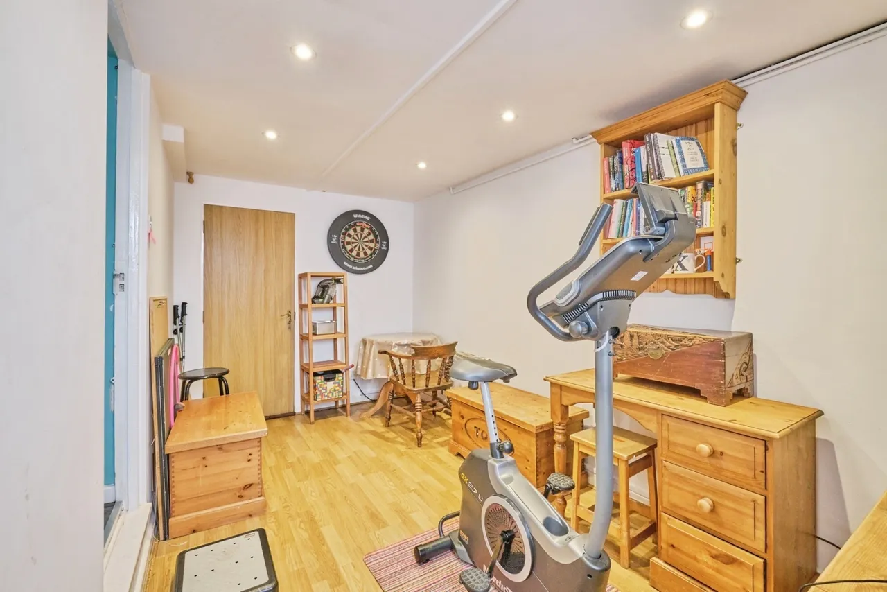 Gilwell Road, Cannock Wood, WS15, photo 12