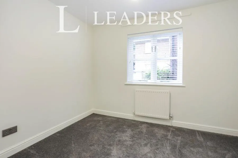 Undercliff Road West, Felixstowe, IP11, photo 6