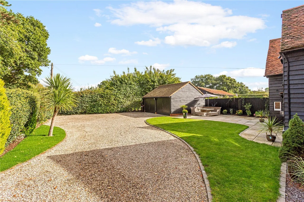 Brickendon Lane, Hertford, SG13, photo 4