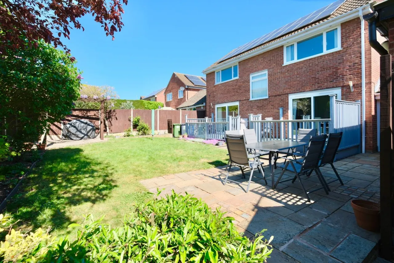 Rutland Close, St Ives, PE27, photo 16