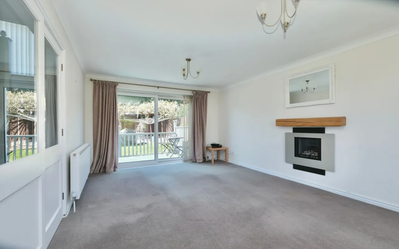 Rutland Close, St Ives, PE27, photo 3