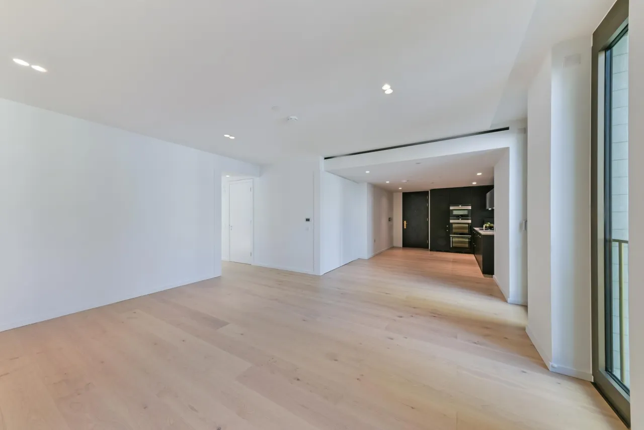 2 bed flat to rent, Barts Square, EC1A