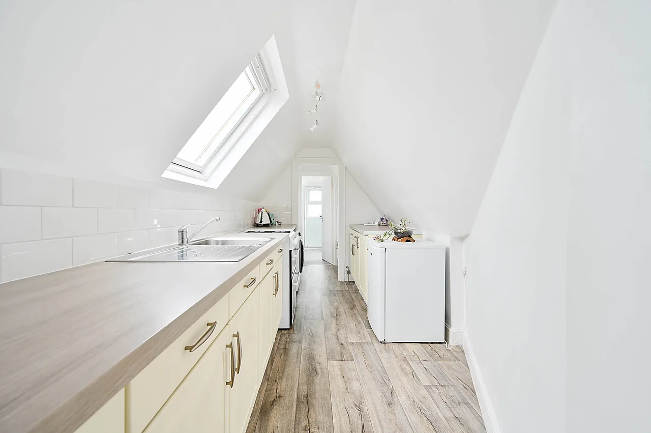 Flat 5, 226 Richmond Road, Kingston upon Thames, photo 3