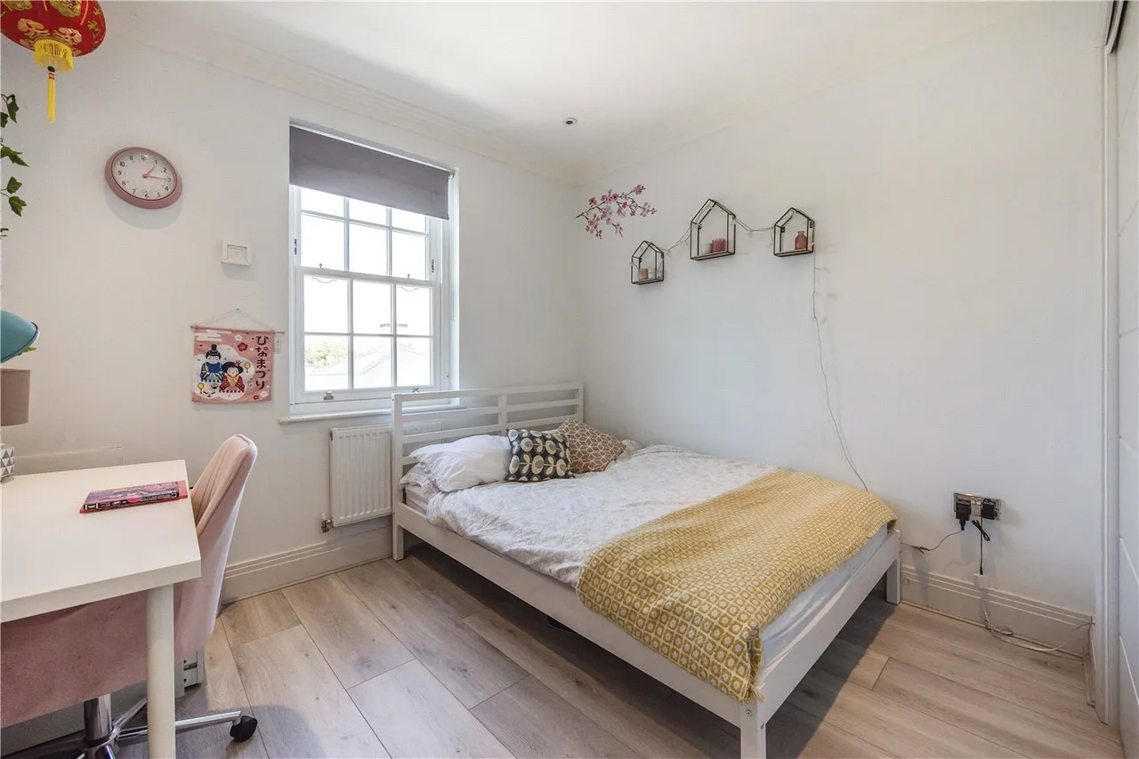 Elizabeth Place, Winchester, SO22, photo 17