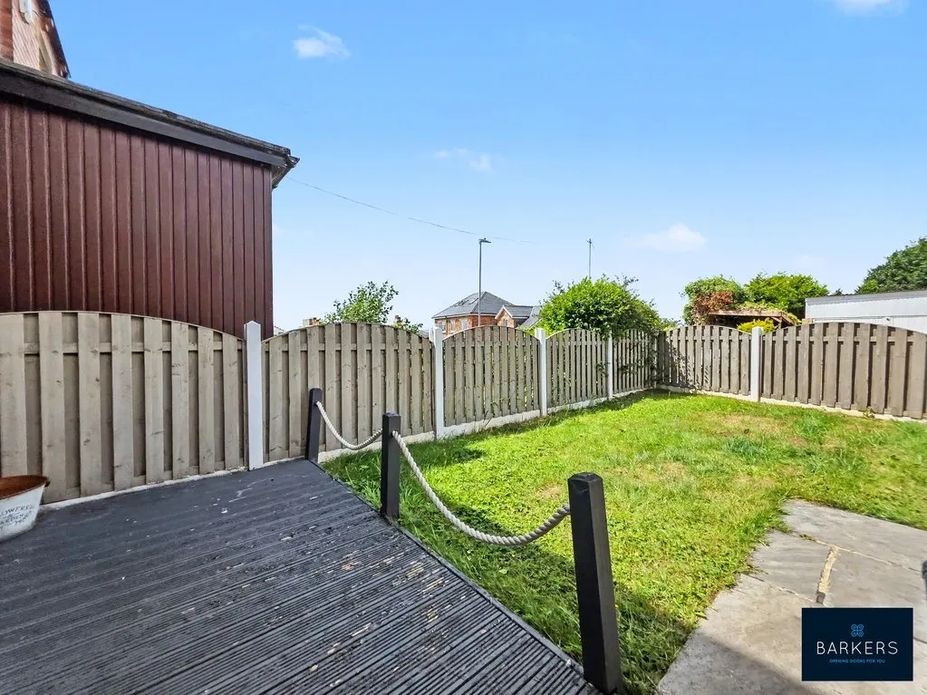 Kester Road, Batley WF17 8AB, photo 16