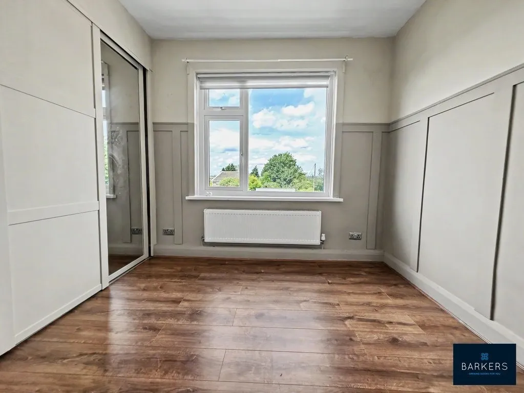 Kester Road, Batley WF17 8AB, photo 14